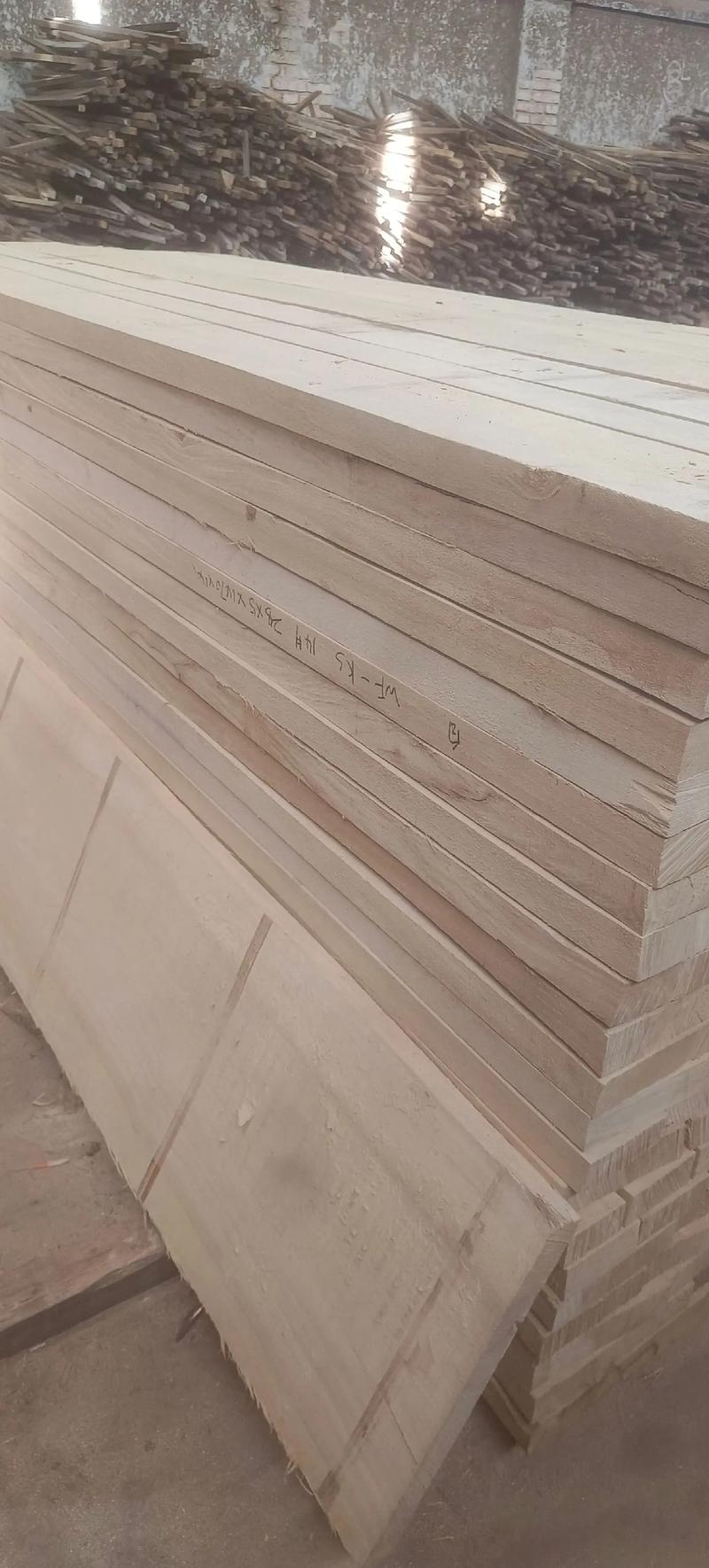 白雜熱銷(xiāo)，以城為本 木制品行業(yè)中的誠(chéng)信經(jīng)營(yíng)與質(zhì)量堅(jiān)守